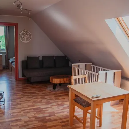 Szmaragdowy Nowy Wisnicz